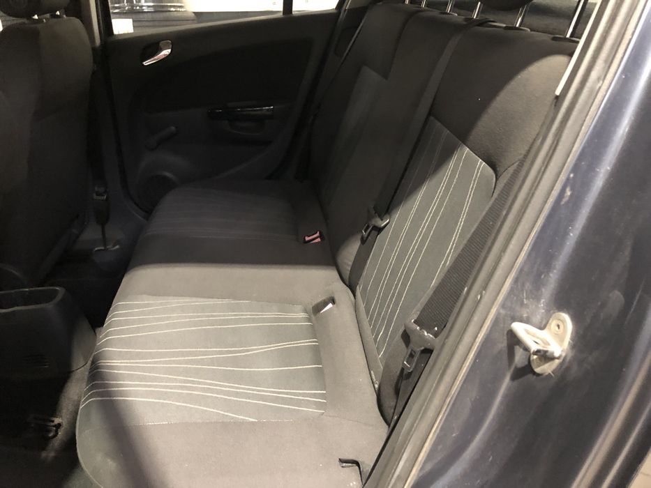 Opel corsa 1.3 cdti 170.000km