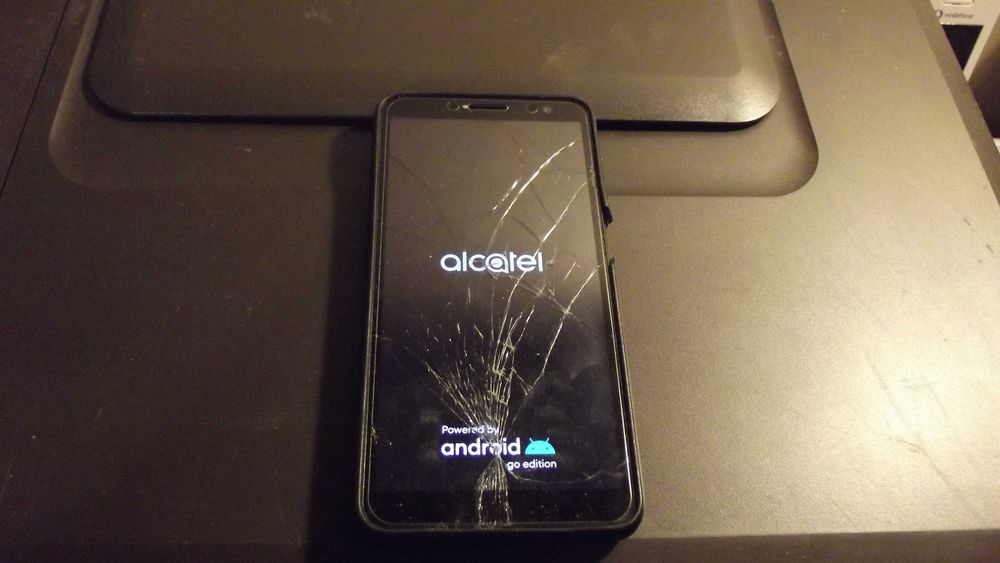 Smartphone Alcatel 1B