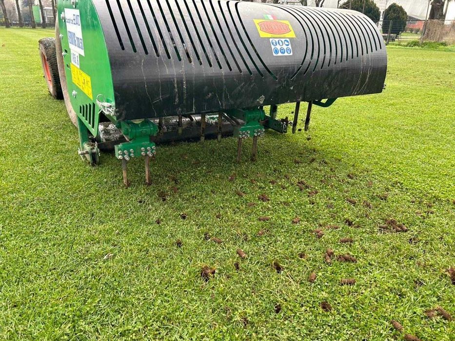 Areator do trawy Selvatici 300.50 (Wiedenmann, Imants)