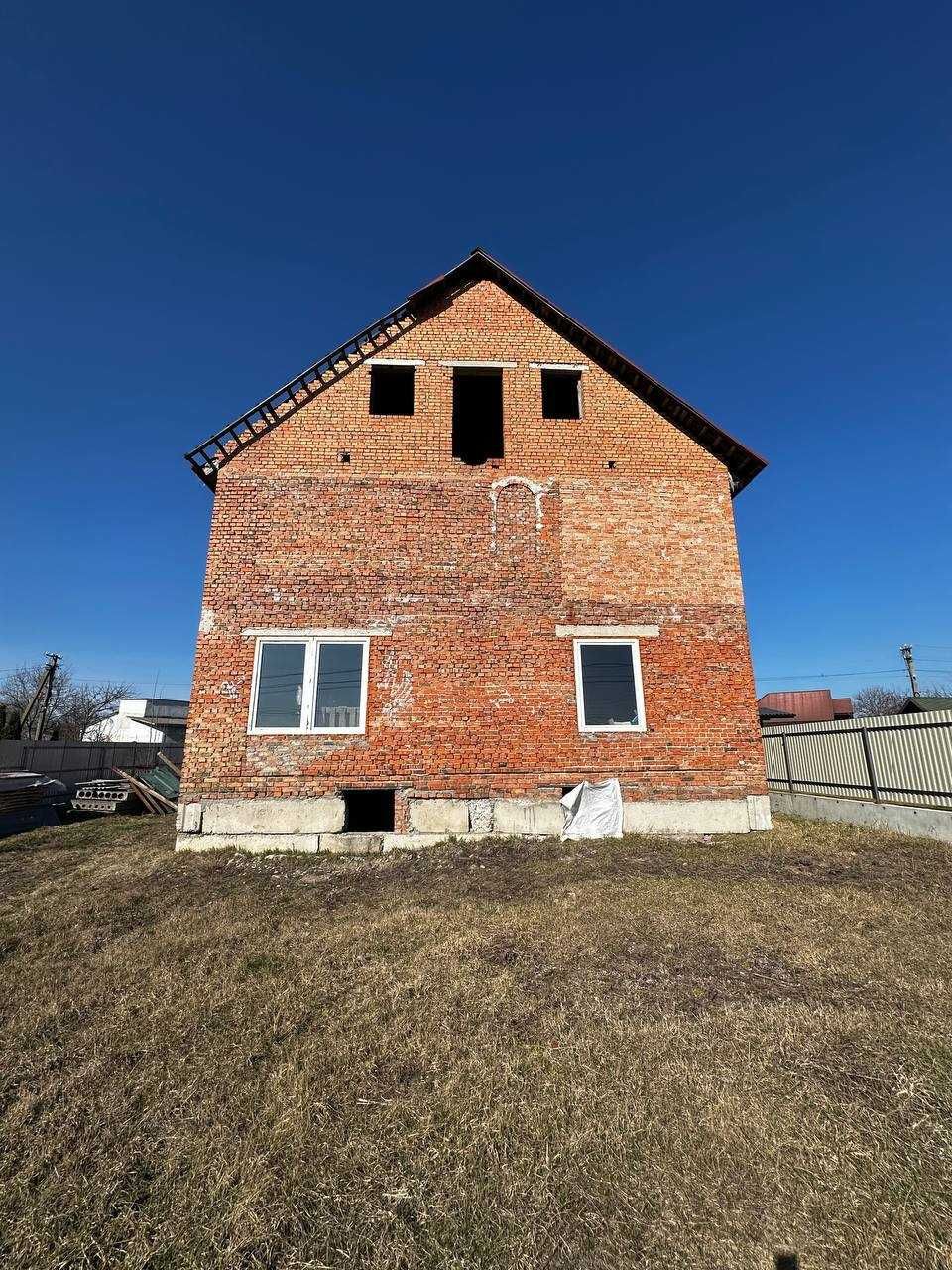 Продаж добротного будинку Південний-Захід ід 32990