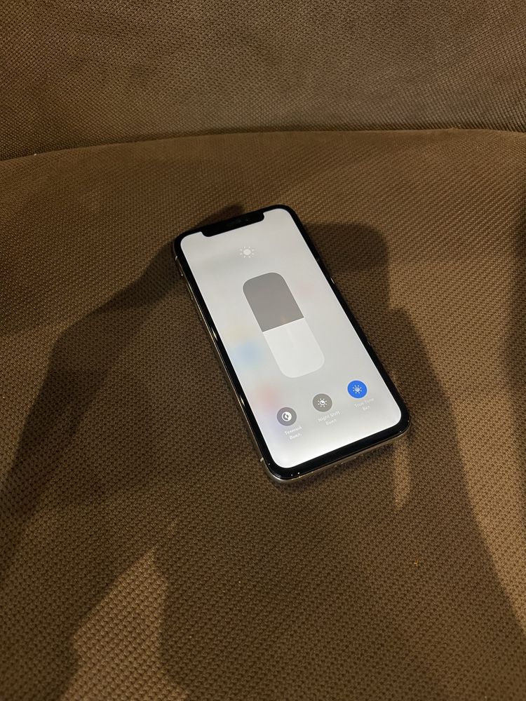 iPhone X 64gb Neverlock (silver) apple