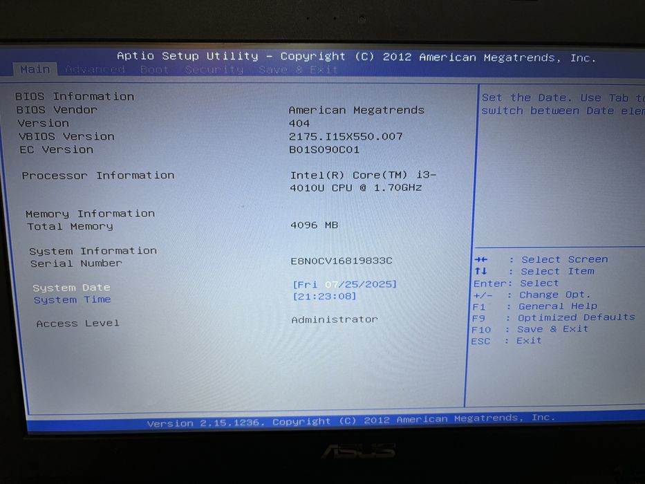 Asus R556L - uruchamiajacy sie