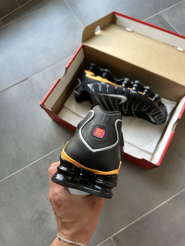 ОРИГІНАЛ чоловічі кросівки Nike Shox TL Black/Varsity Maize