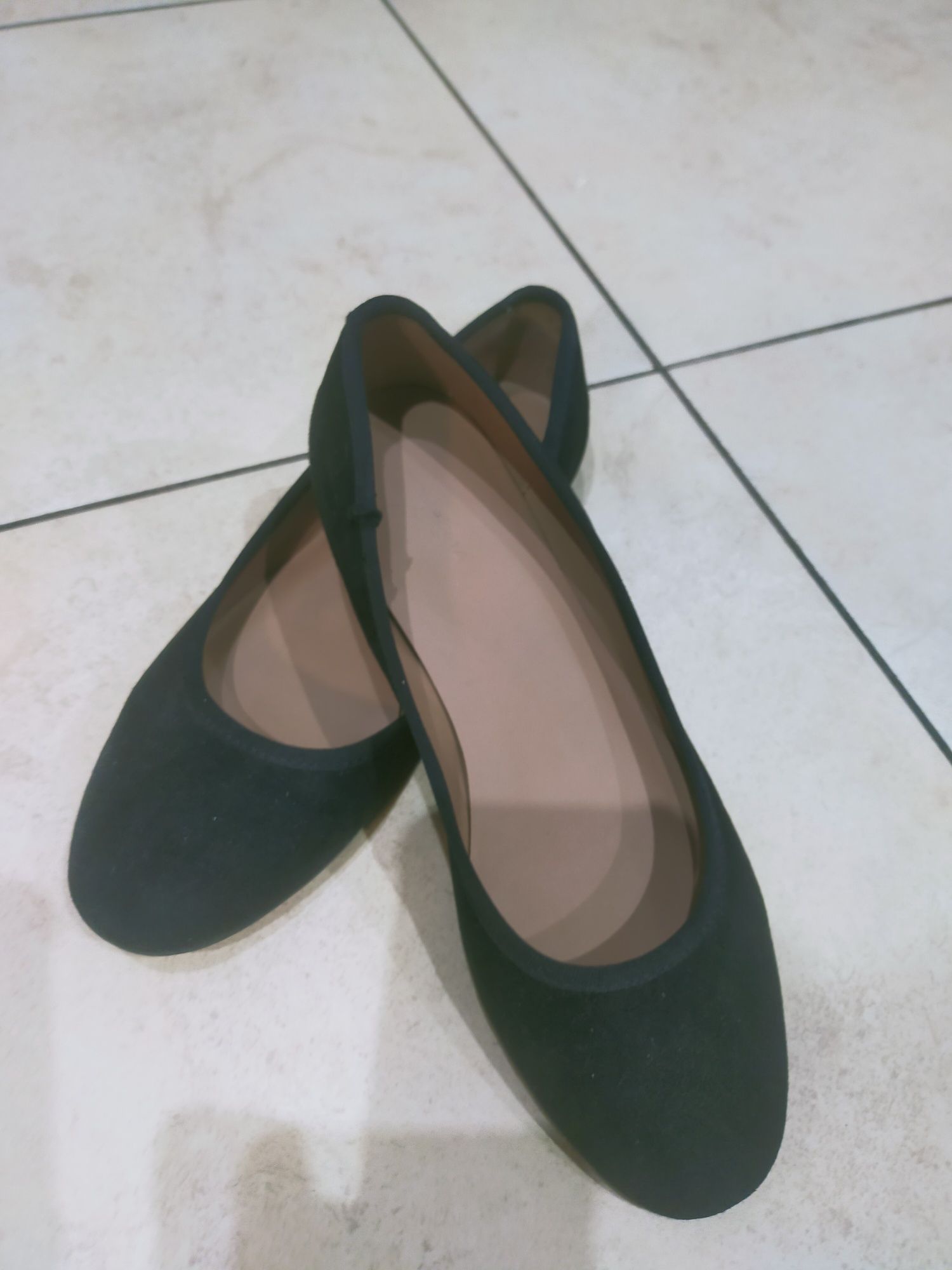 Czarne pantofle 37 graceland