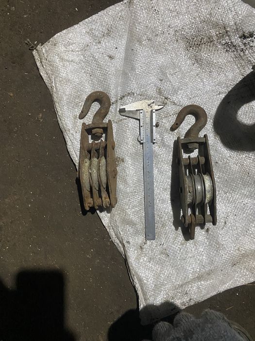 Блок поліспастний на три кружка алюміній