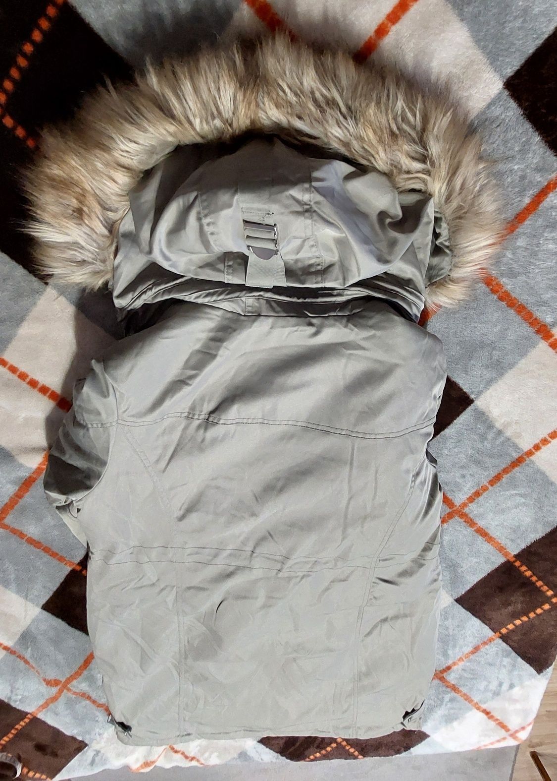 Kurtka zimowa Amisu Winter Essentials 46/48