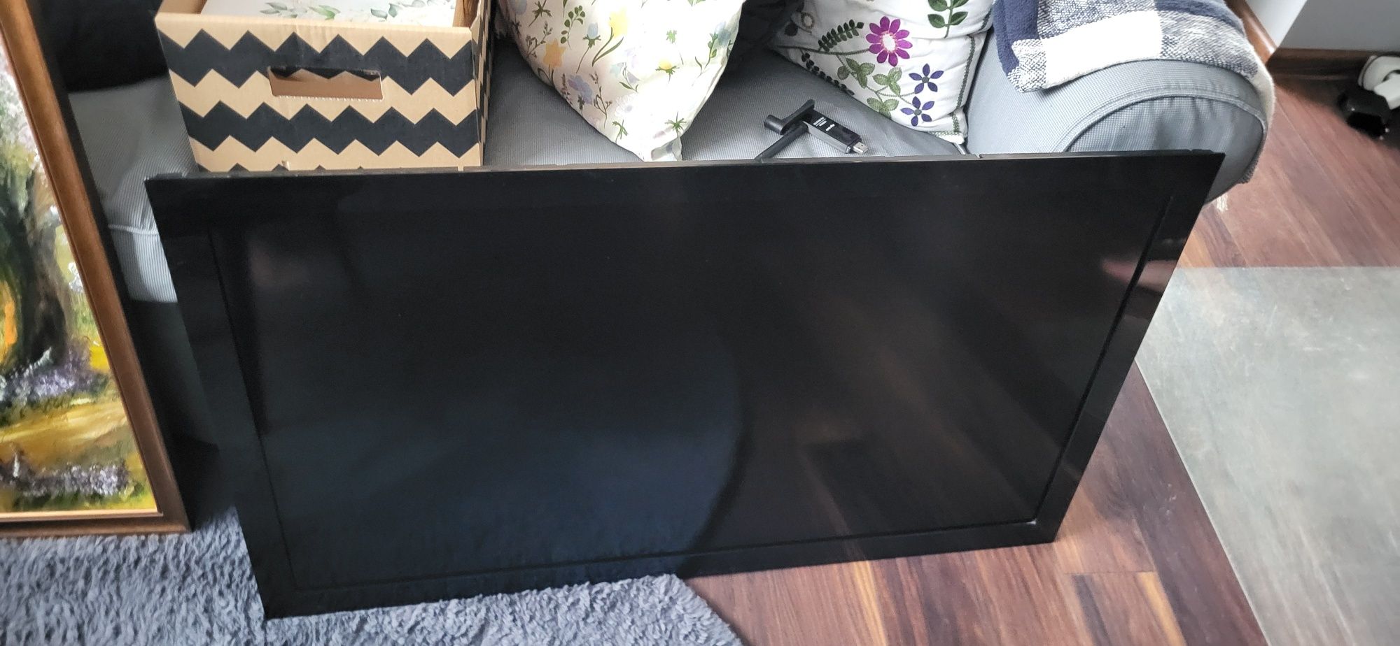 Telewizor tv uppleva ikea 46 + uchwyt ścienny gratis