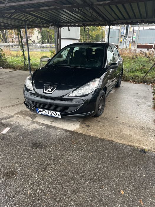 Peugeot 206+ 1.2 benzyna