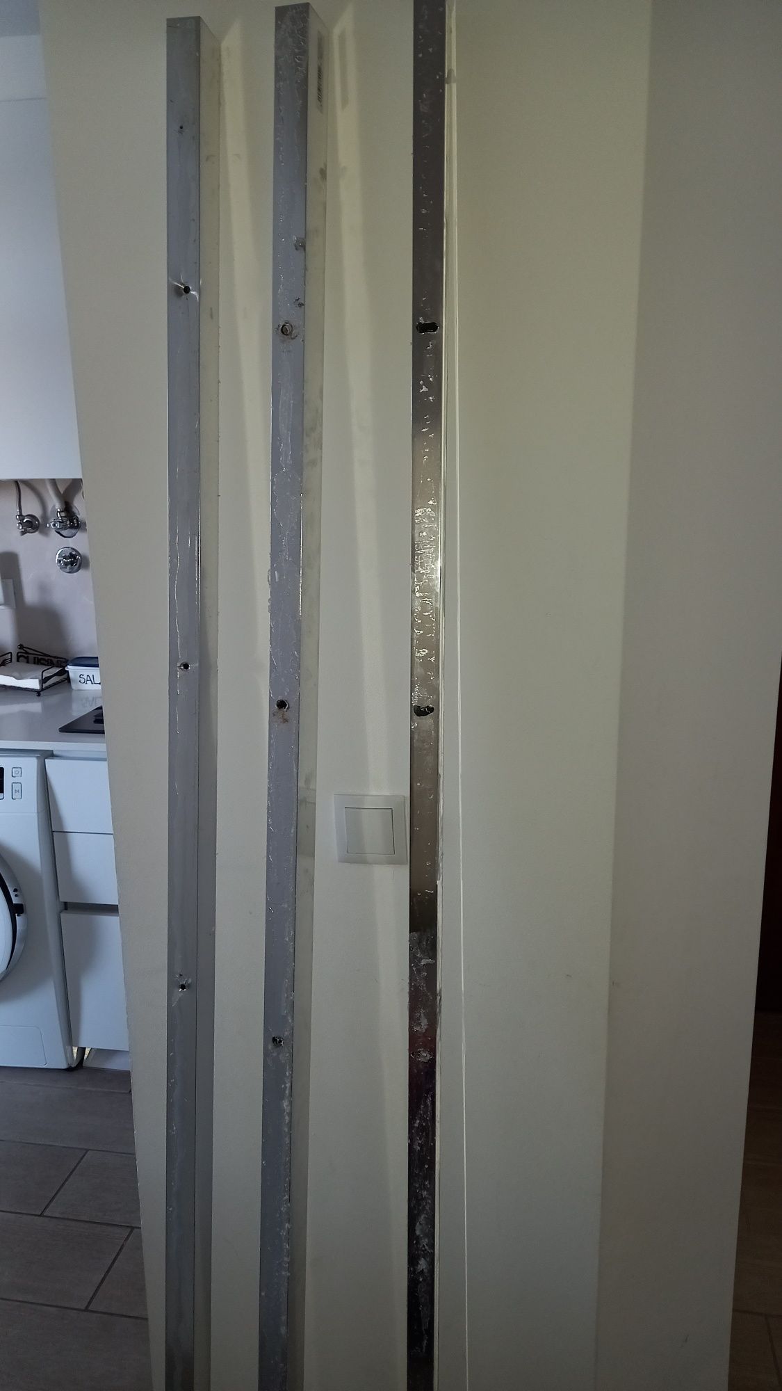Vende-se perfis cromado brilho