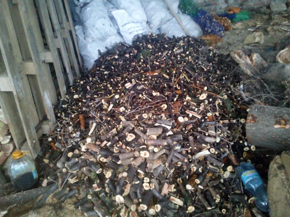 Продам дрова колотые и метровые