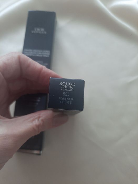 Помада для губ Dior