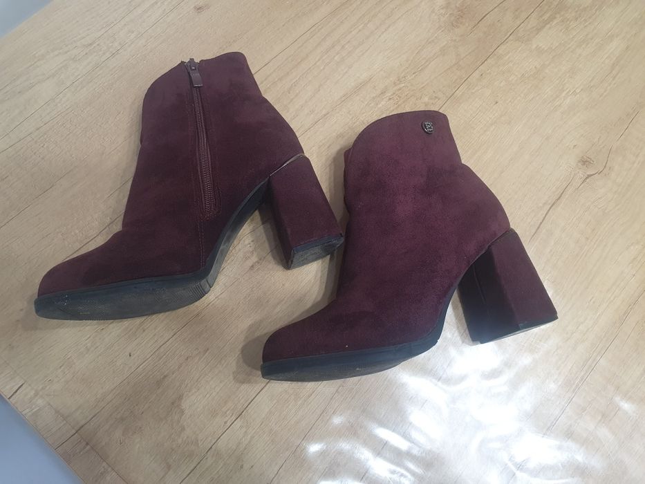 Ботінки замшеві 36