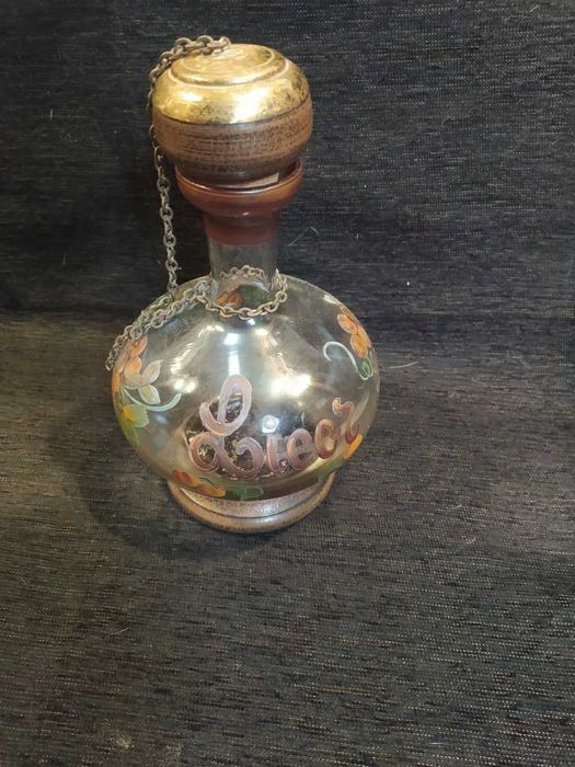 Garrafa de Licor em vidro pintada à mão.