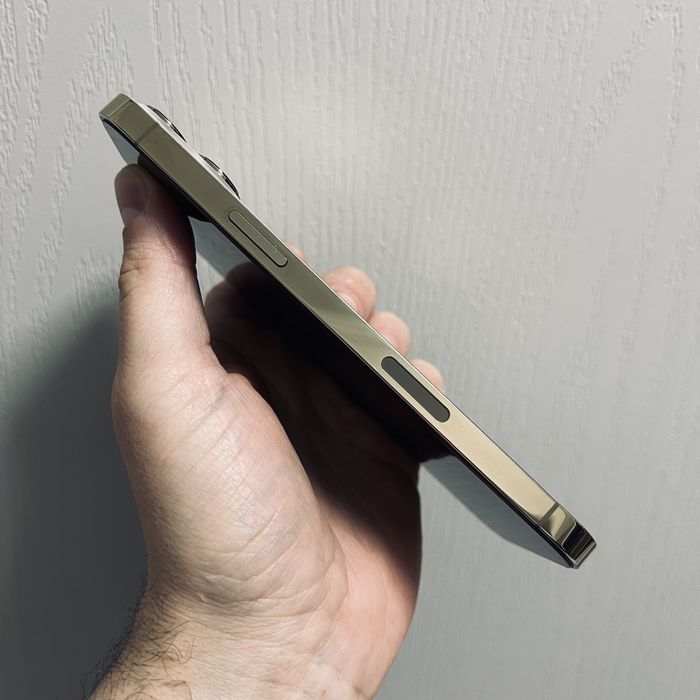 Срочно продам 13 Pro Max 128gb айфон iPhone