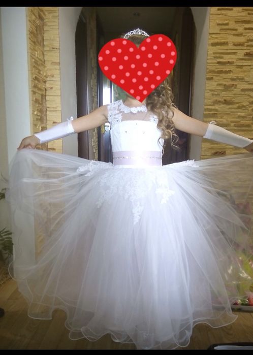 Випускне святкове плаття/ сукня