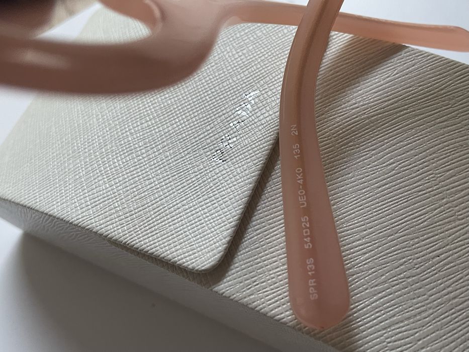 Okulary przeciwsłoneczne Prada