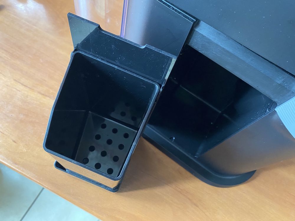Ekspres do kawy Nespresso Vertuo Next
