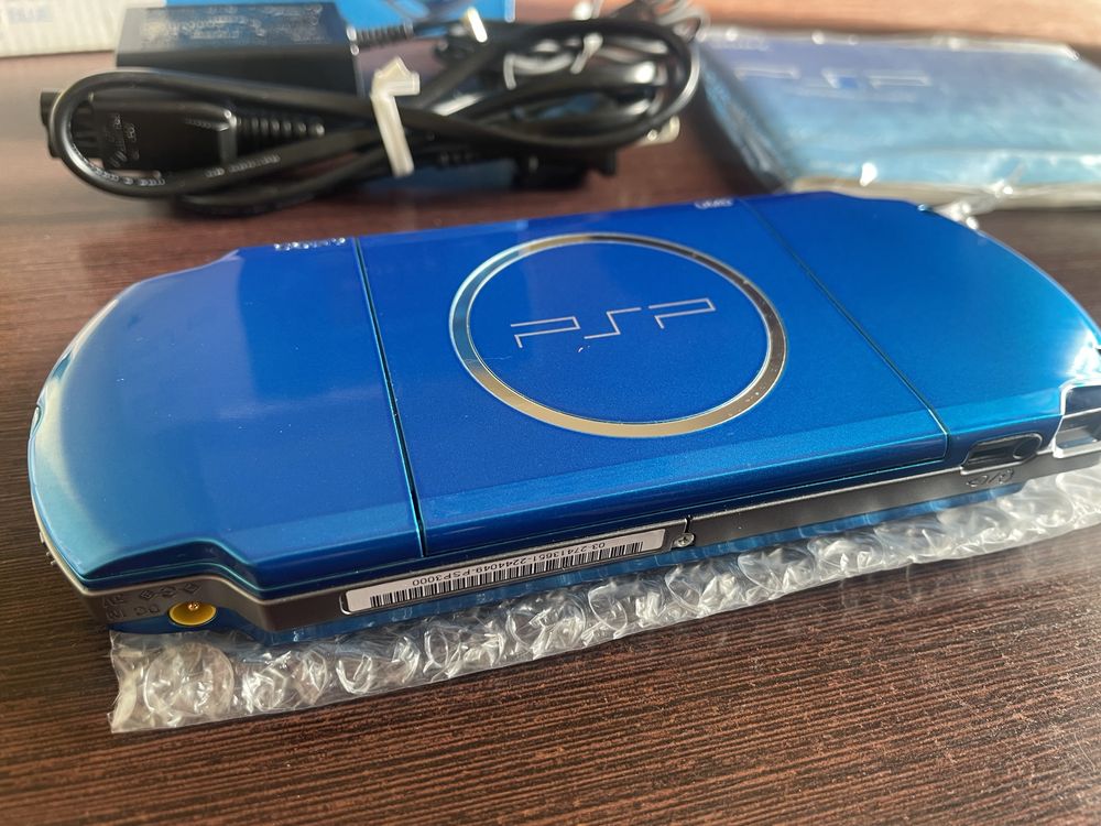 Sony psp 3000 carnival blue