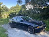 BMW E39 2.2i 520i