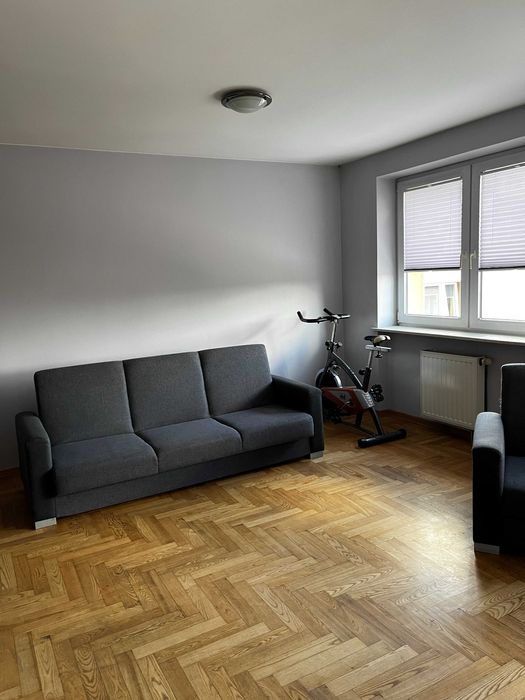 Mieszkanie w bardzo dobrej lokalizacji 100m2 z miejscem parkingowym