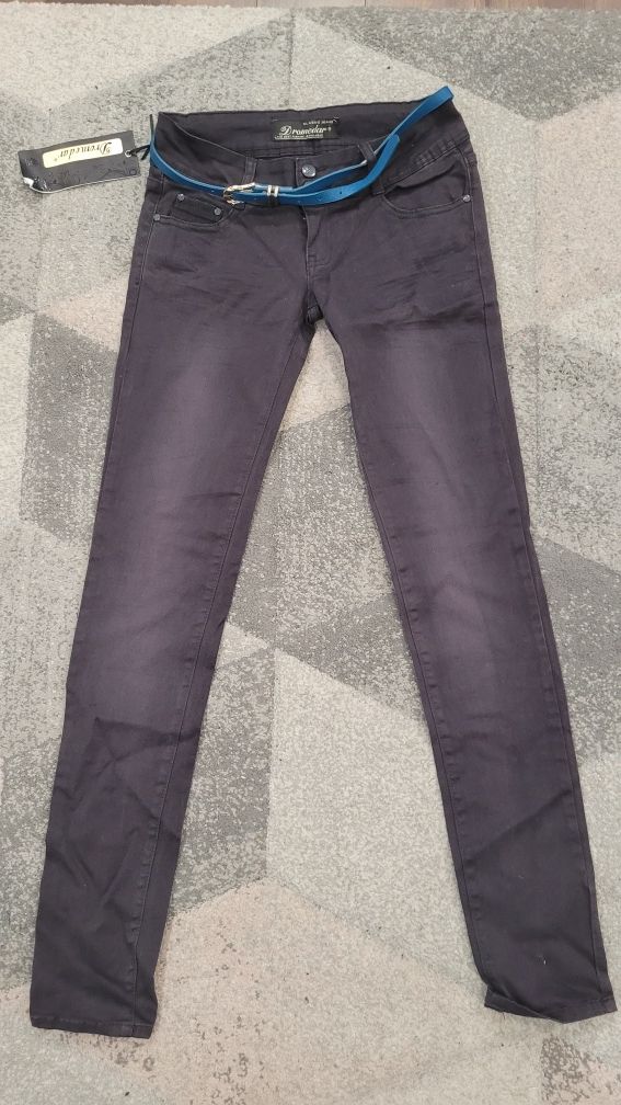 Dromader spodnie jeansy roz M pasek nowe