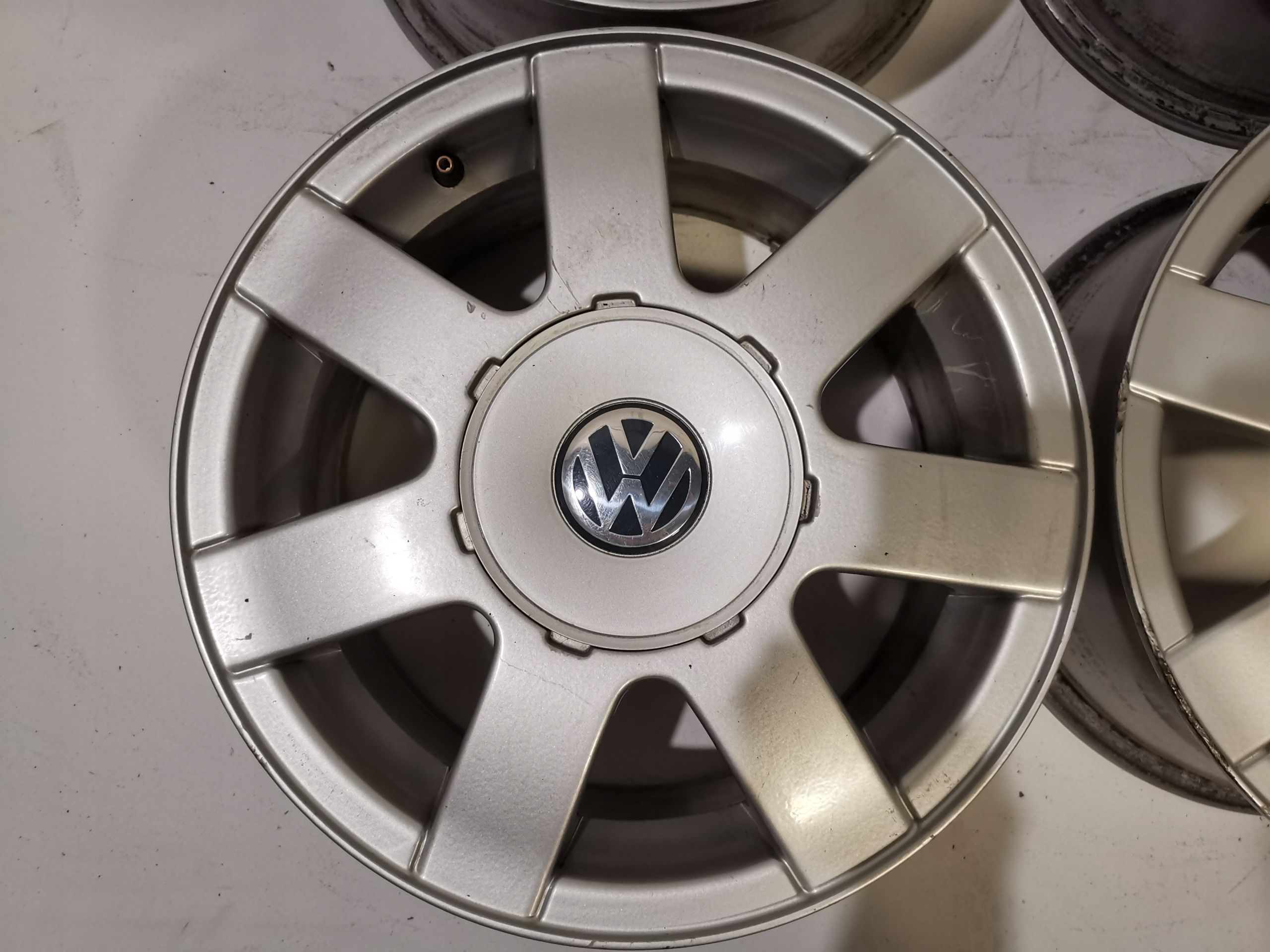 Alufelgi oryginał komplet Volkswagen 15'' 5x112