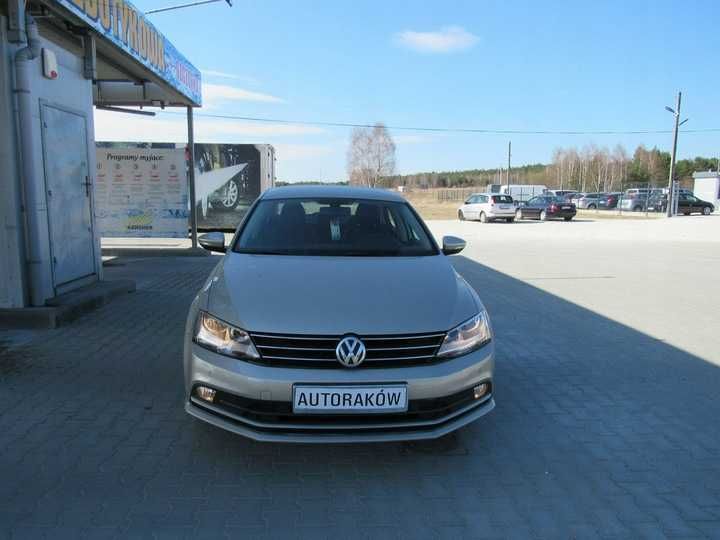 Бампер передний комплект Volkswagen Jetta VI разборка VW Джетта 6