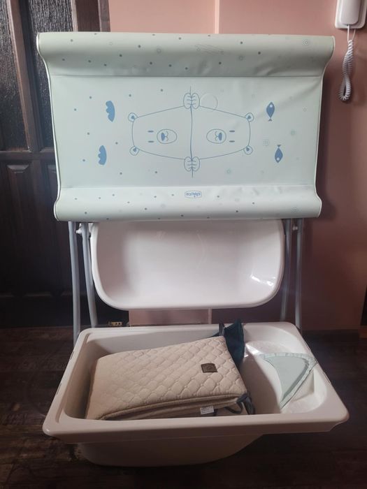 Przewijak z wanienkę 2w1 chicco