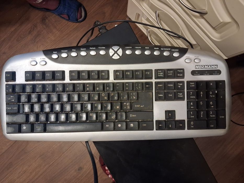 Продам компьютер. Процесор + монитор.