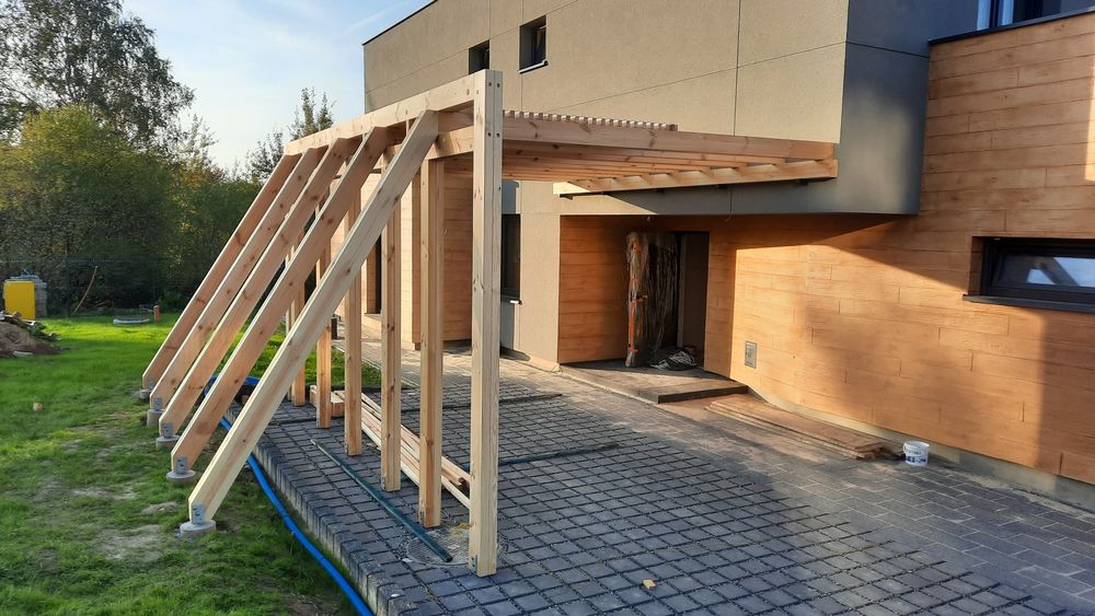 Nowoczesne pergole zabudowa tarasów wiata ażurowa pergola lamelowa