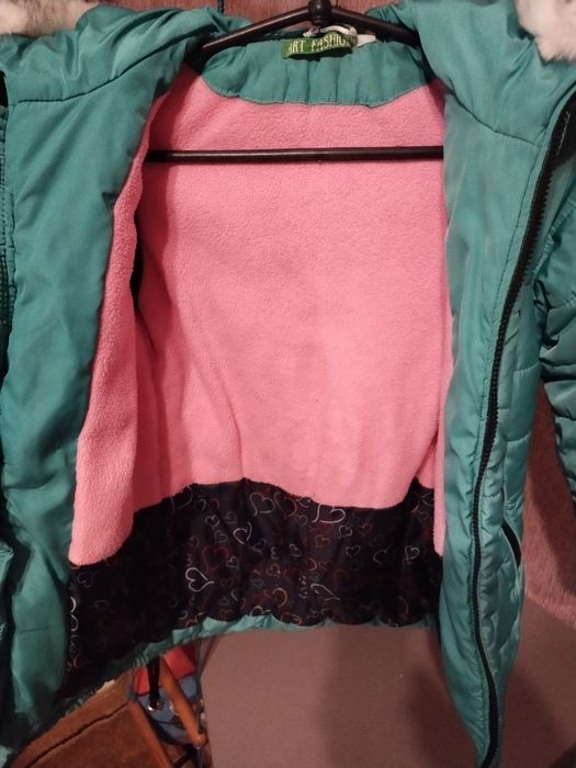 Куртка зимова на дівчинку