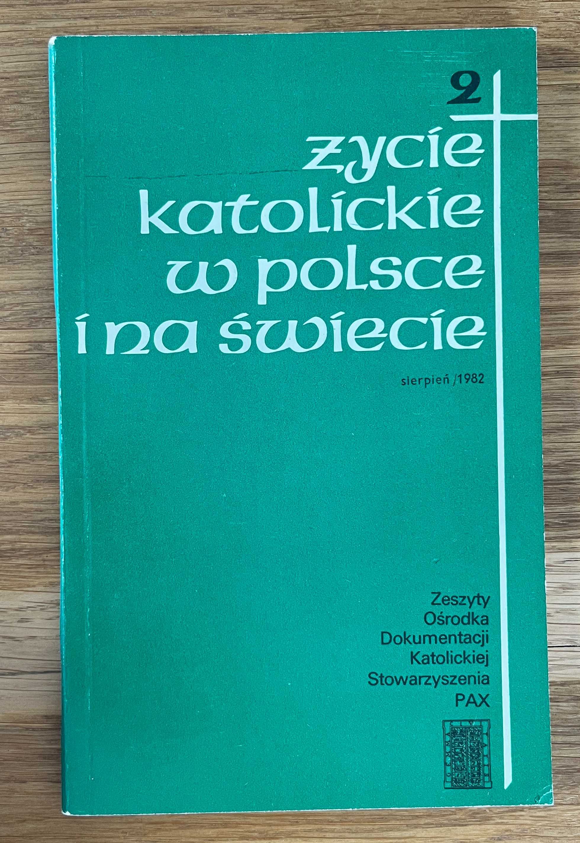 ŻYCIE KATOLICKIE w Polsce i na świecie katolicyzm religia 1982 6 tomów