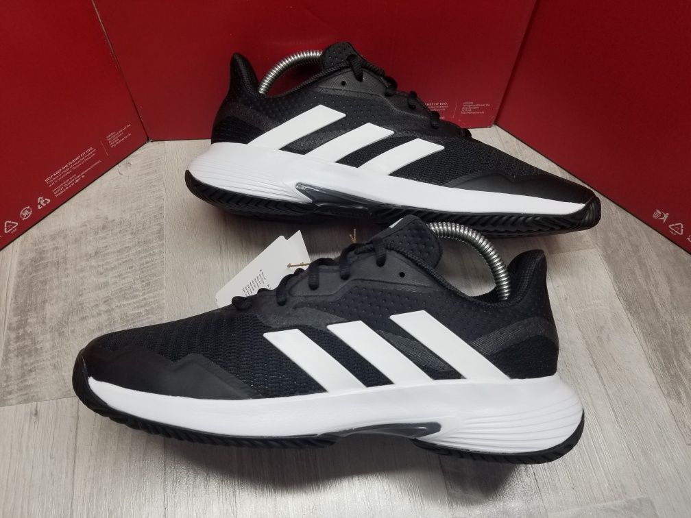 Чоловічі кросівки Adidas Courtjam Control Original(41,42,43)