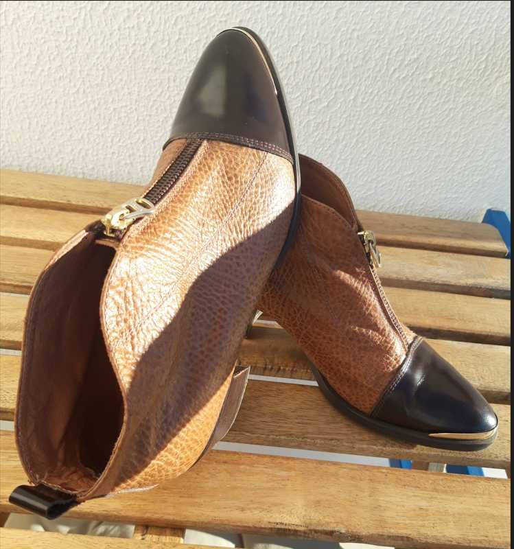 Botins cor de MEL com biqueira castanha e dourado HISPANITAS