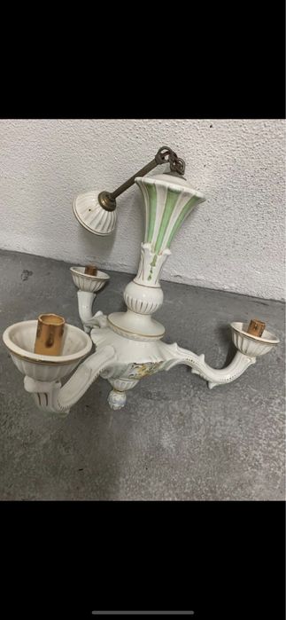 Candeeiro tecto antigo