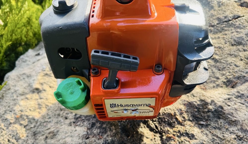 Kosa podkaszarka spalinowa Husqvarna 323R 323 R II 1,2KM 100% sprawna!