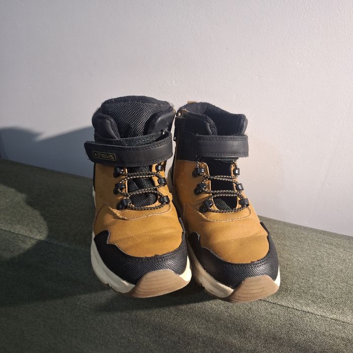 Buty chłopięce zimowe