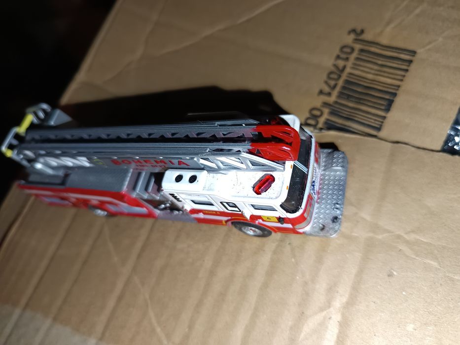 Straż pożarna AMER COM 1:87 / Quint Pierce