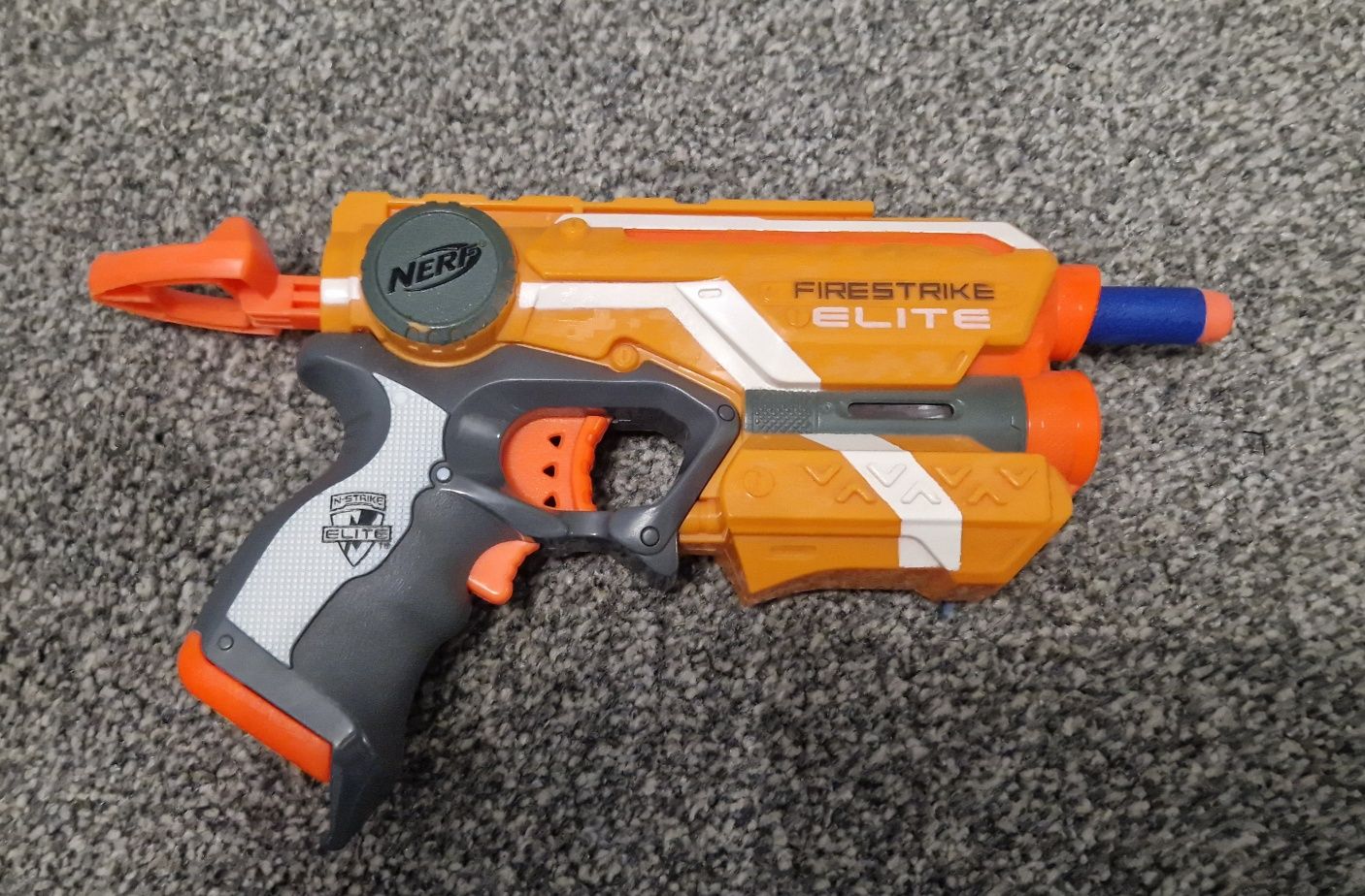 Pistolet NERF firestrike elite