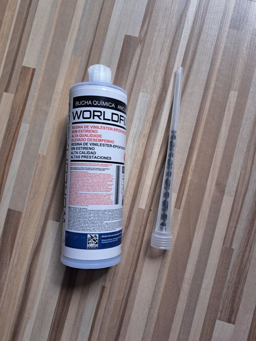 Kotwa chemiczna WorldFix500 410ml