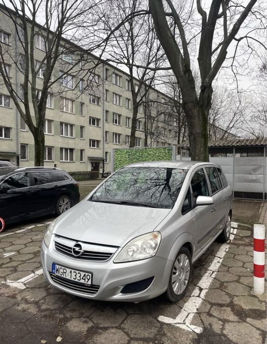 Opel zafira 1.9cdti 2008r.