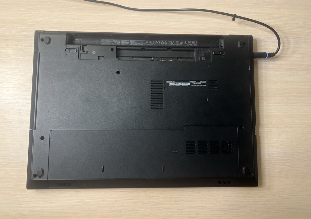 Ноутбук Dell inspiron | Intel | 15.6 | HDD 500 | 4ГБ | Win 7 | Office