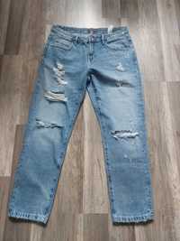 Spodnie jeansy Cropp 38