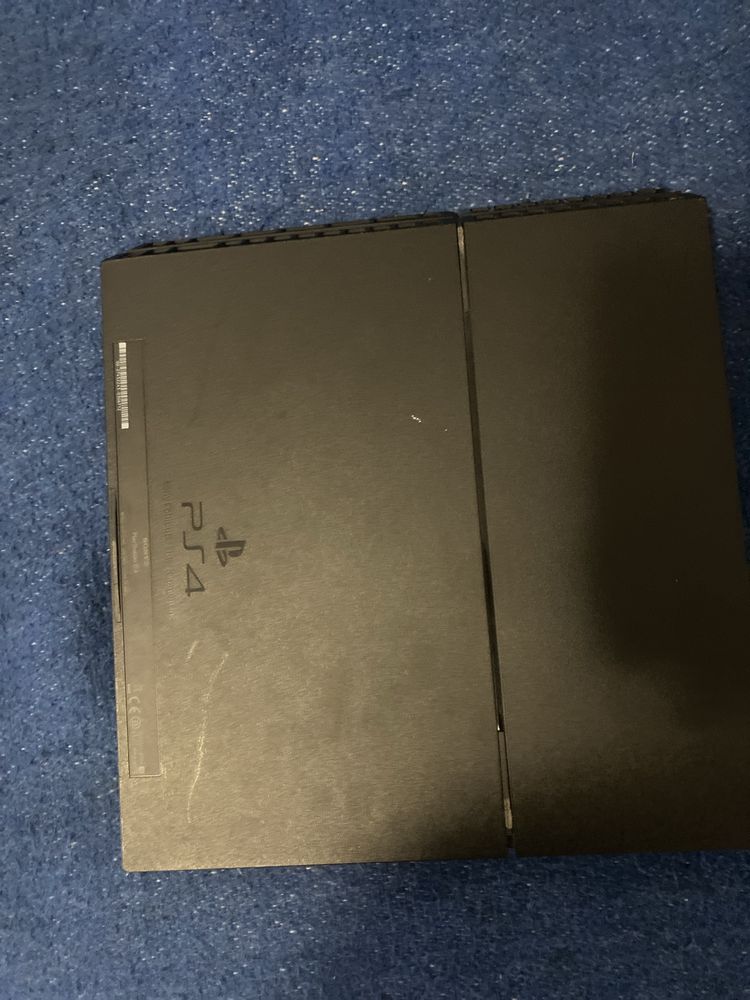 ps4 usada como nova em bom estado.