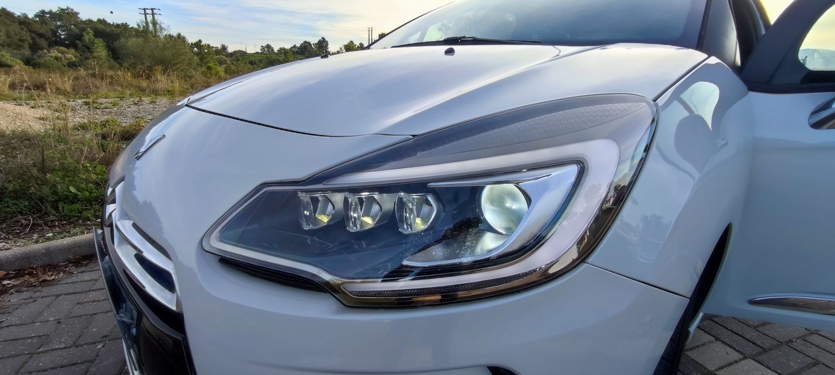 Citroen DS3 Cabrio Sportchic  188€ Mês Troco Garantia