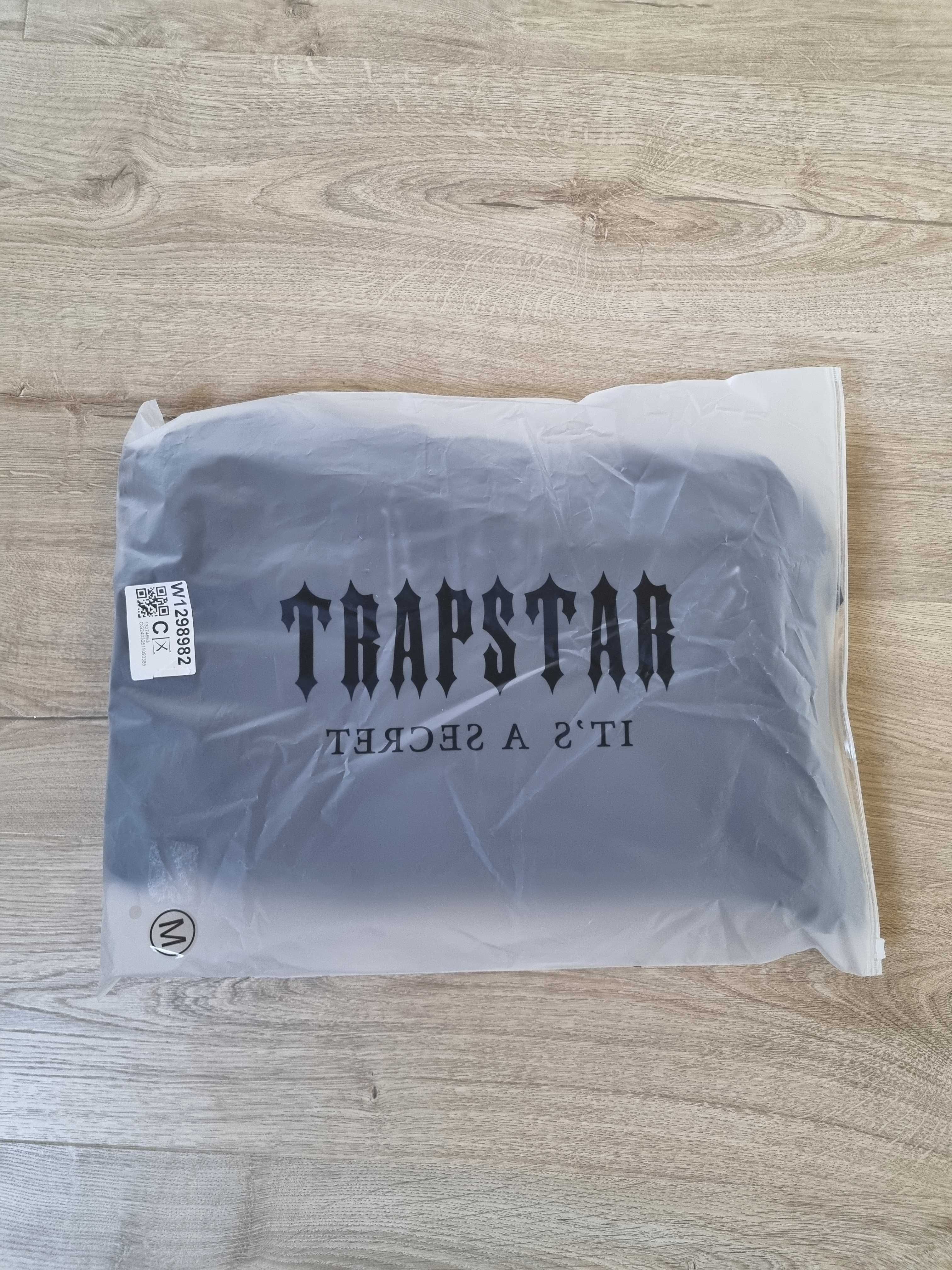 Kurtka wiatrówka TRAPSTAR czarna NOWA bluza z kapturem rozmiar M