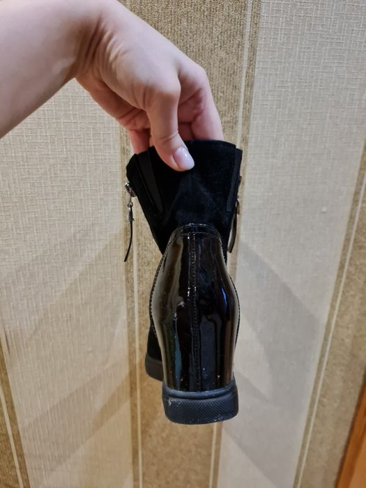 Ботинки   жіночі