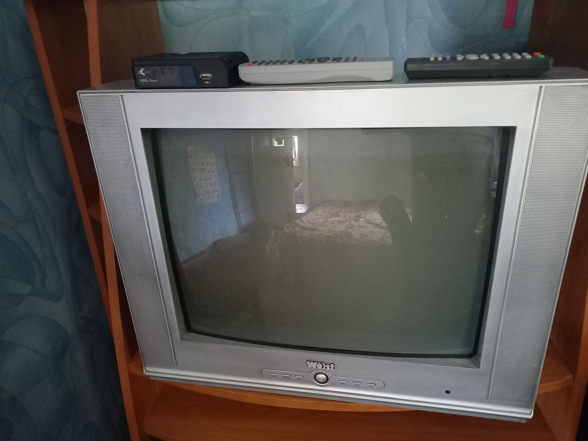 Продам телевізом з Т2