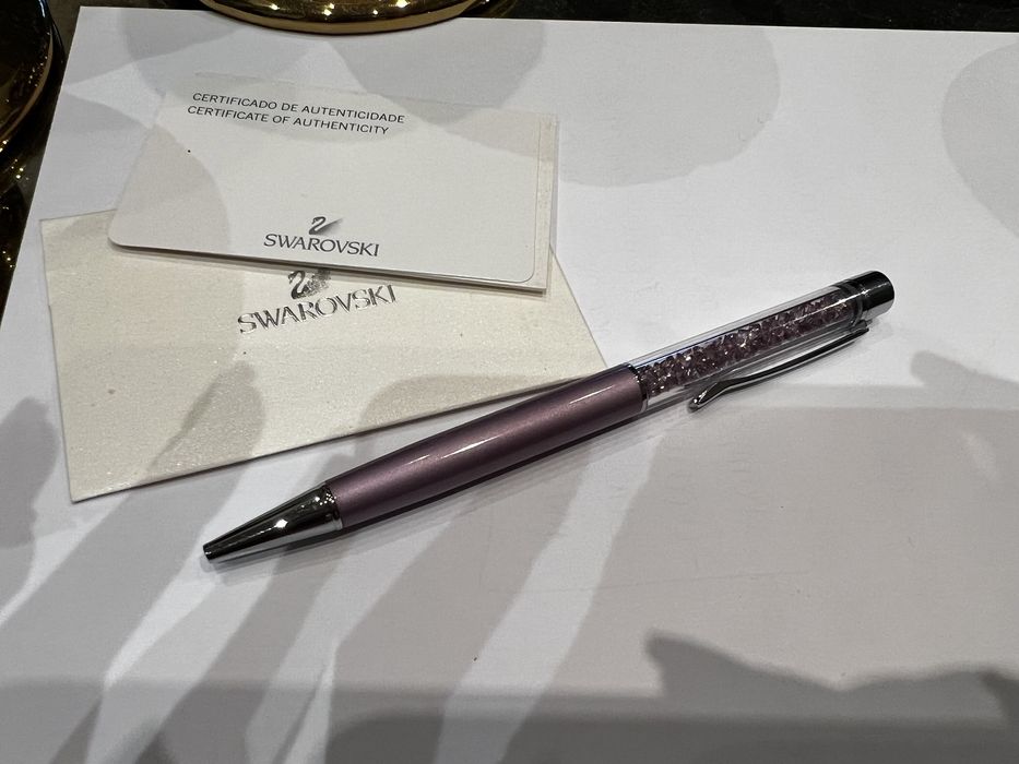 Caneta Swarovski rosa