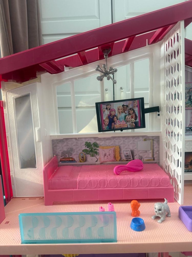 Domek Barbie z basenem, zjeżdżalnią i windą - bardzo dobry stan - Kiel